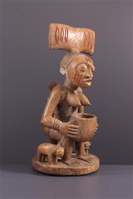 Arte tribal - Figura de altar com chávena de Yoruba